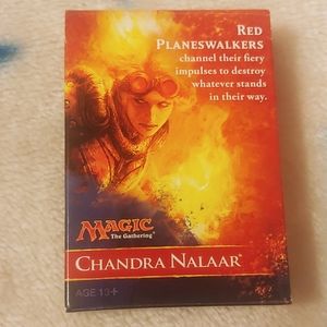 MTG Red Planeswalkers Chandra Nalaar Deck